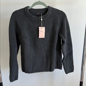 Quince Women's Black Sweater